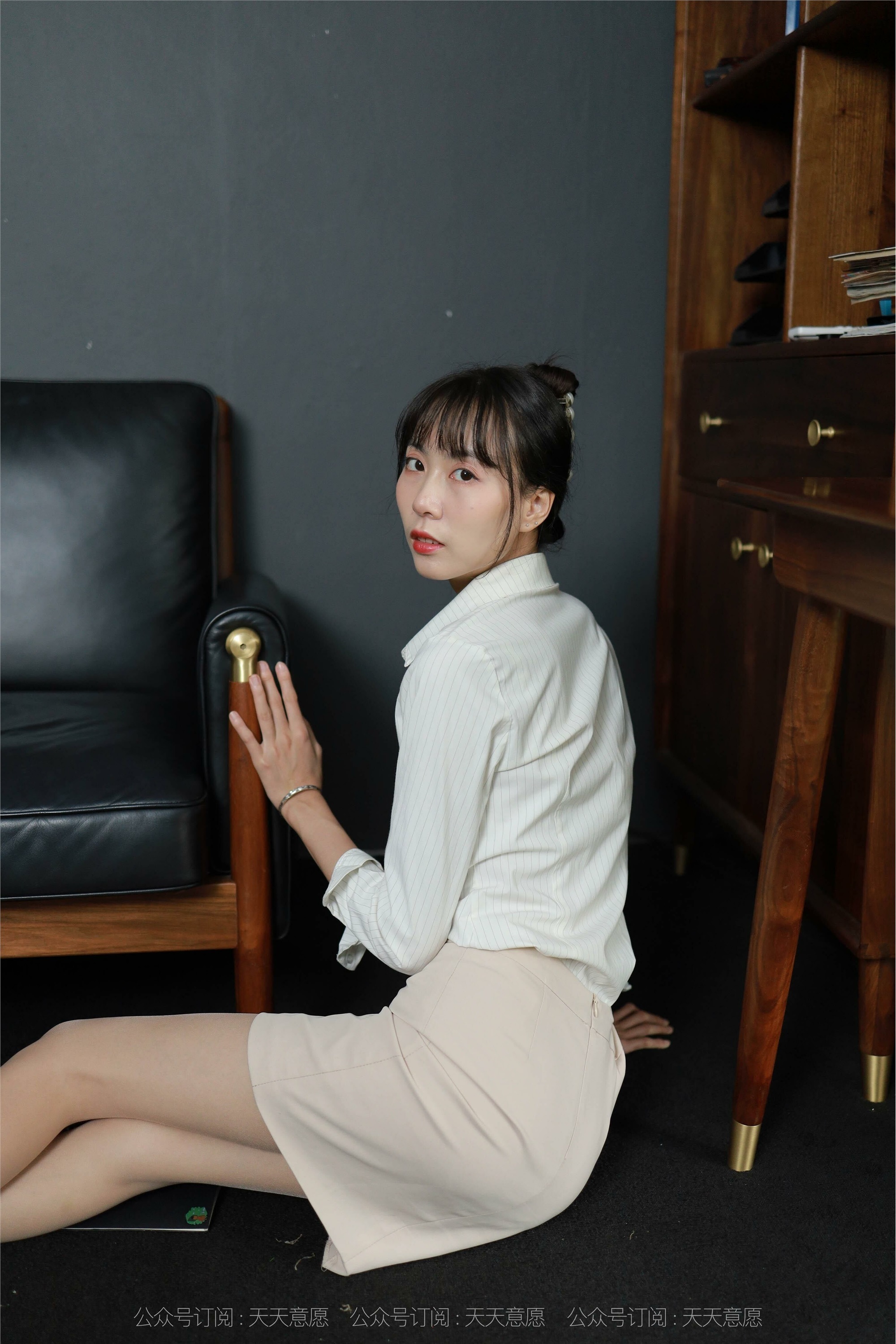 IESS异思趣向  2021.11.08 丝享家969：团团《迷人的金色波纹》